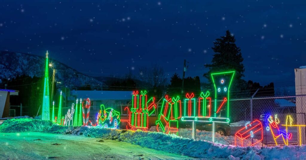 christmas lights west kelowna